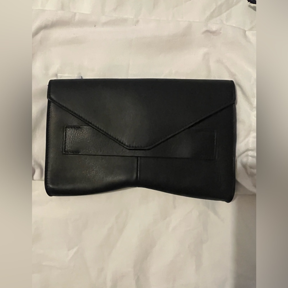 Narciso Rodriguez x Zara black clutch